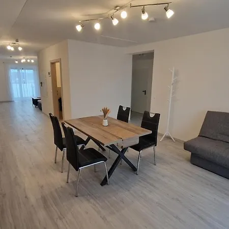 Dachgeschoss Apartment Wernberg