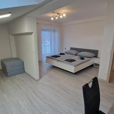 Apartment Dachgeschoss *