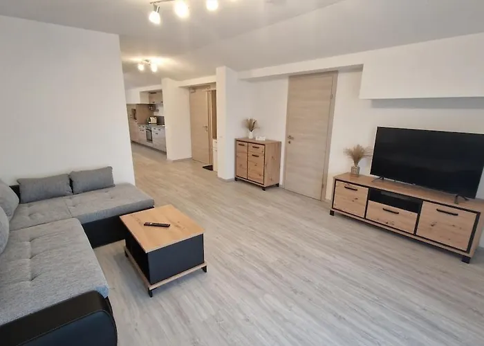 Dachgeschoss Apartment *