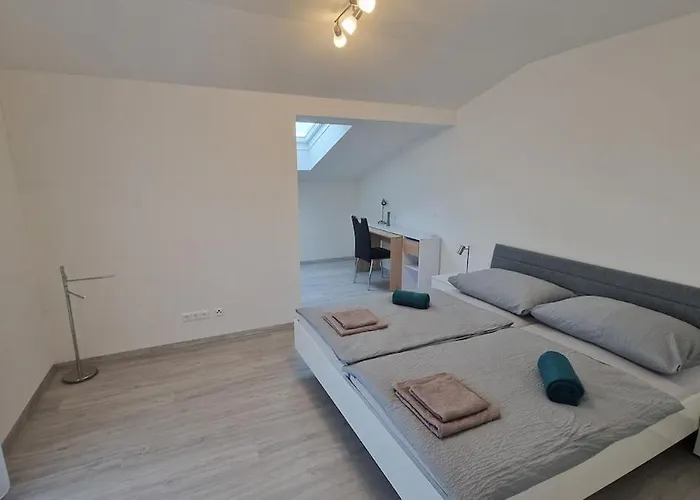 Apartment Dachgeschoss *